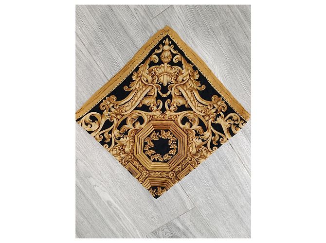 Foulard in seta Gianfranco Ferré - vista 10