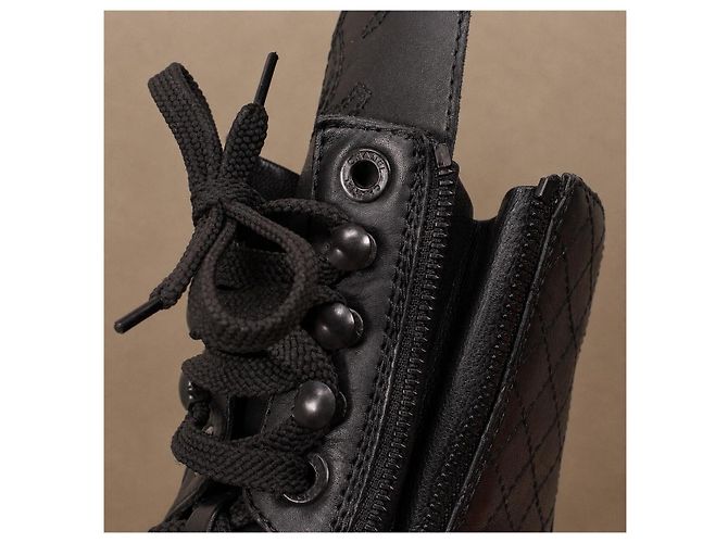 Chanel Stivaletti combat pelle matelassé nera - vista 16