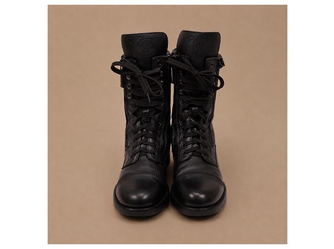 Chanel Stivaletti combat pelle matelassé nera - vista 2