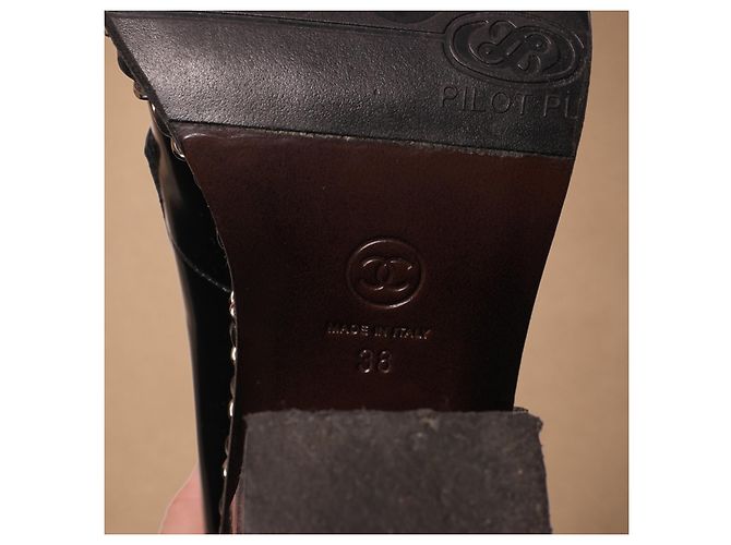 Chanel Mocassini con tacco in pelle nera con catena - vista 6