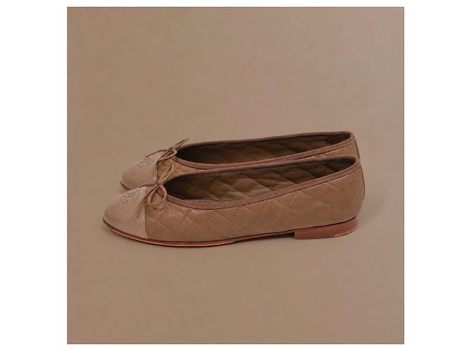 Chanel Classic Ballerinas aus gestepptem Leder Etoupe - Ansicht 8