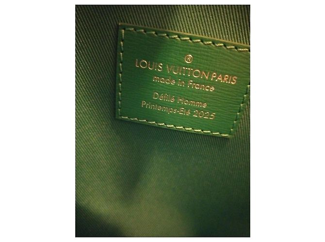 Louis Vuitton Borsa Shopping Package Shopper MM Verde Pelle - vista 4