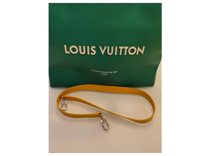 Louis Vuitton Borsa Shopping Package Shopper MM Verde Pelle - vista 7