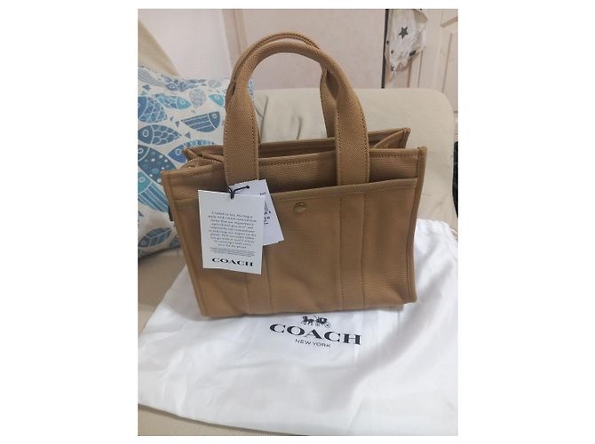 Borsa Coach Cargo Tote 26 in tela color cammello - vista 2