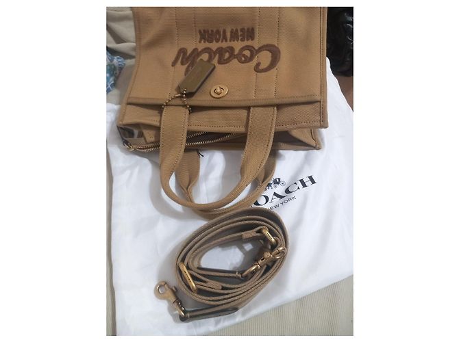Borsa Coach Cargo Tote 26 in tela color cammello - vista 9
