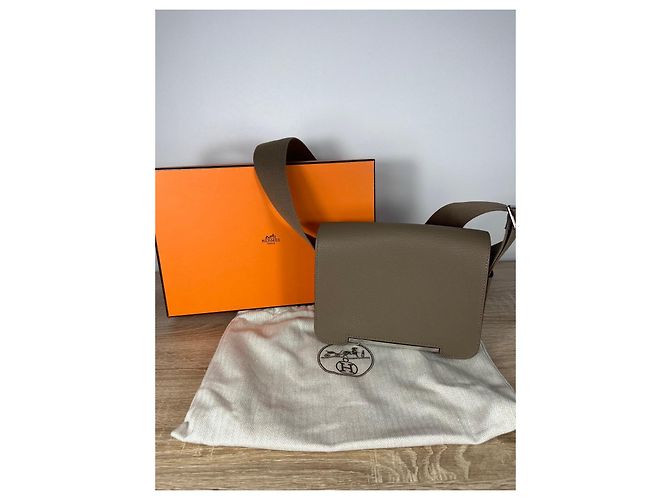 Hermès Borsa a Tracolla Geta Pelle Grana Taupe - vista 8