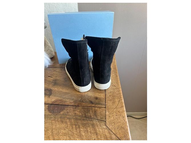 Lanvin Sneakers Alte in Camoscio Nero e Bianco - vista 2