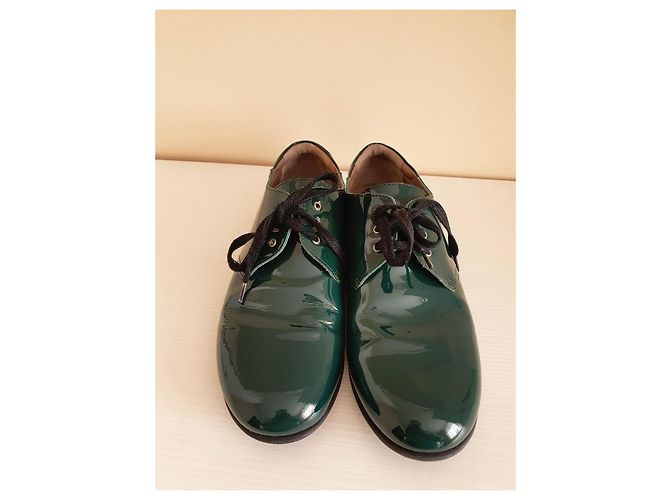 Dolce & Gabbana Scarpe stringate in pelle verniciata verde - vista 8