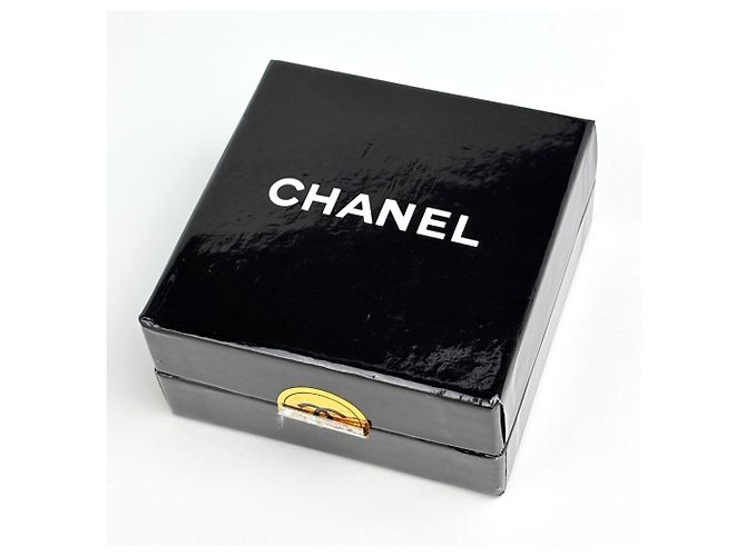 Orecchini a clip Chanel Coco Mark - vista 6