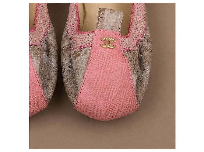 Chanel Décolleté in pelle di lucertola rosa - vista 13
