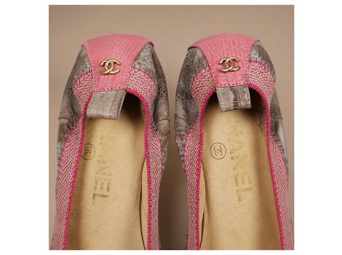Chanel Décolleté in pelle di lucertola rosa - vista 7