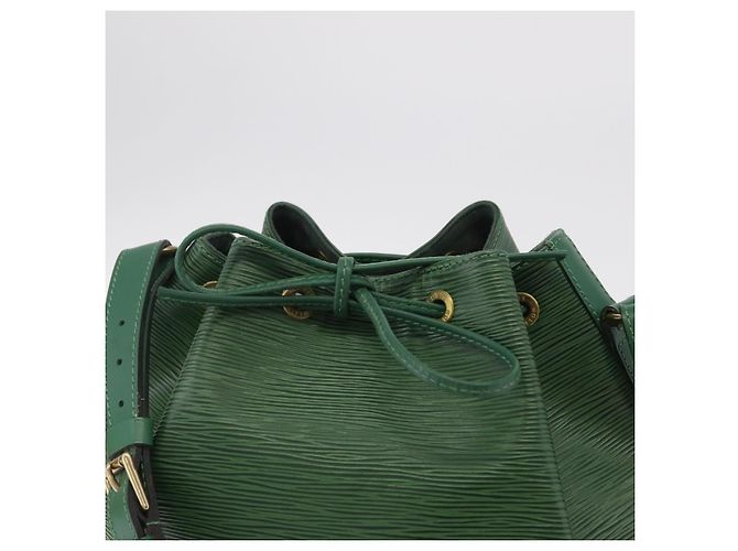 LOUIS VUITTON Epi Petit Noe Shoulder Bag Green M44104 LV - Ansicht 20