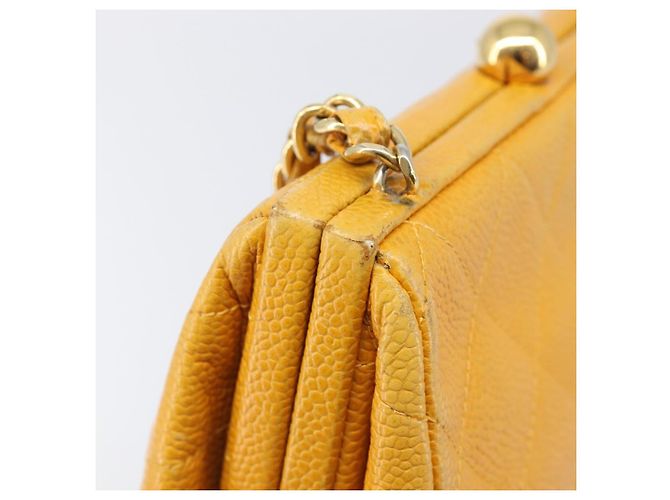CHANEL Matelasse Chain Shoulder Bag Caviar Skin Yellow Gold CC - vista 15