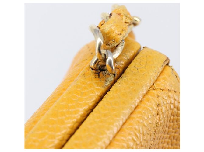 CHANEL Matelasse Chain Shoulder Bag Caviar Skin Yellow Gold CC - vista 17