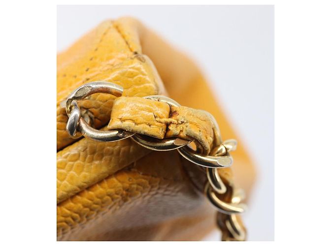 CHANEL Matelasse Chain Shoulder Bag Caviar Skin Yellow Gold CC - vista 18