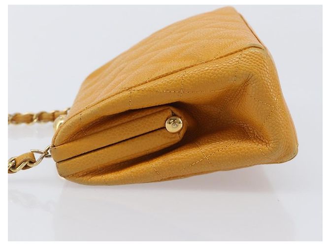 CHANEL Matelasse Chain Shoulder Bag Caviar Skin Yellow Gold CC - vista 5