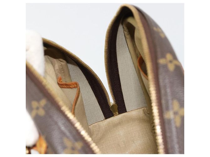LOUIS VUITTON Bolsa de Mão Monogram Trouville M42228 LV - vista 20
