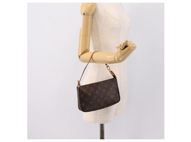 LOUIS VUITTON Monogram Pochette Accessoires Pouch M51980 LV - vista 21