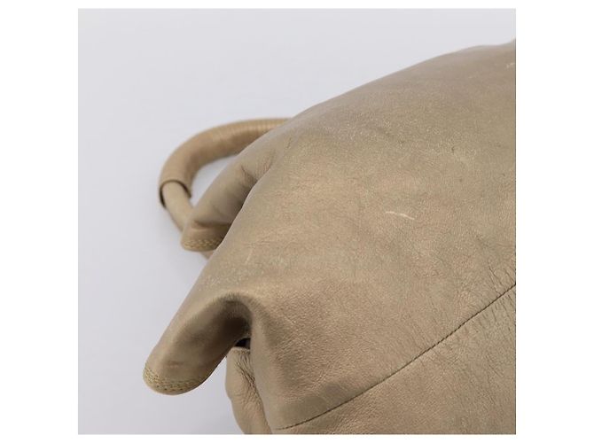 LOEWE Nappa Aire Anagram Hand Bag Leather Gold - vista 16