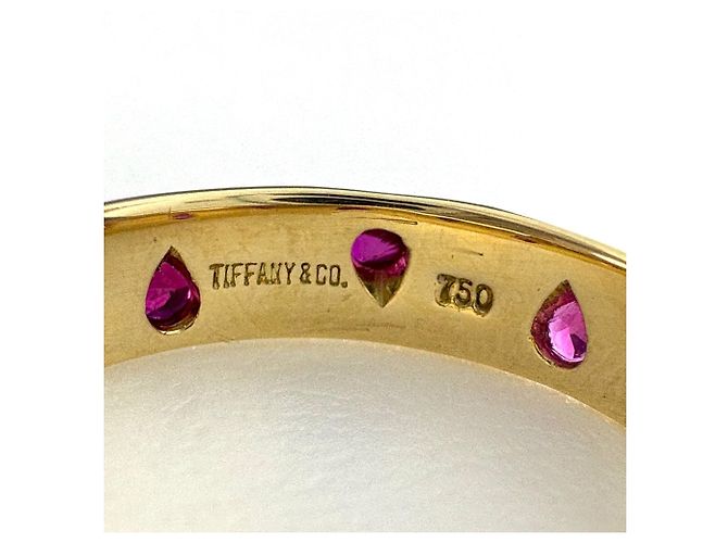 Autre Marque Tiffany & Co. Ring aus Gelbgold mit Rubin - Ansicht 4