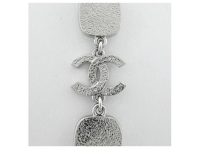 Bracciale con charm Chanel - vista 3