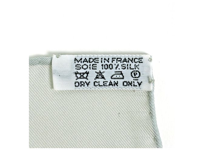 Hermès Hermes Carre 90 Bal de Bulles Schal - Ansicht 2