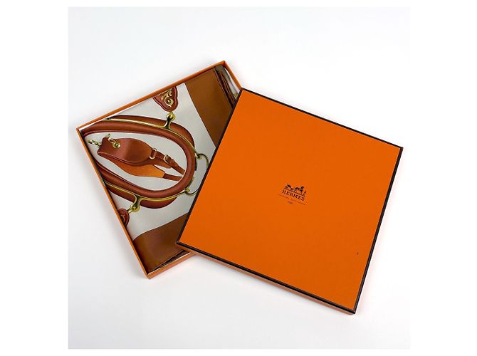 Hermès Hermes Carre 90 Attelage en Arbalete Schal - Ansicht 5