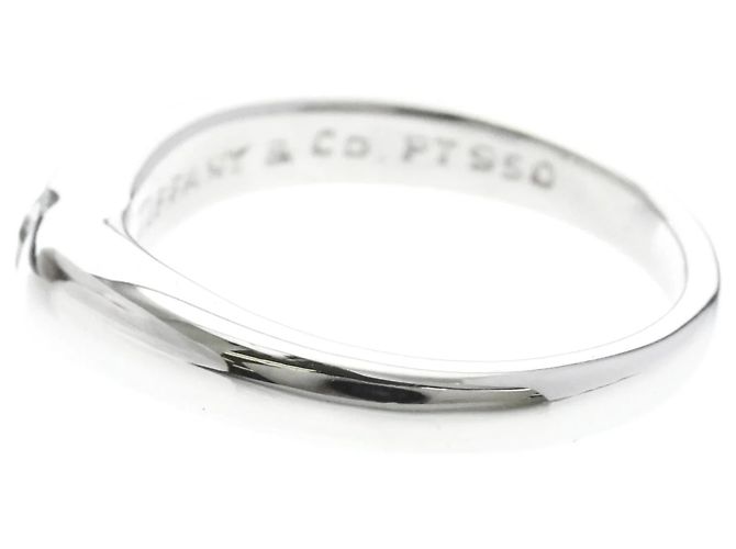Autre Marque Tiffany Curved Band Ring aus Platin mit Diamant - Ansicht 2
