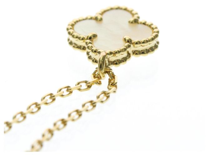 Collana Sweet Alhambra Van Cleef & Arpels - vista 6