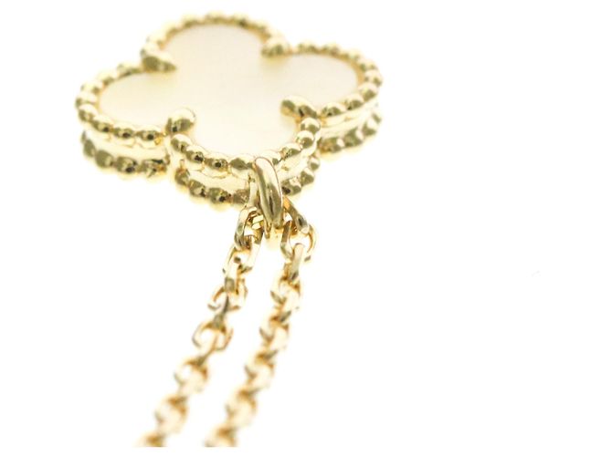 Collana Sweet Alhambra Van Cleef & Arpels - vista 6