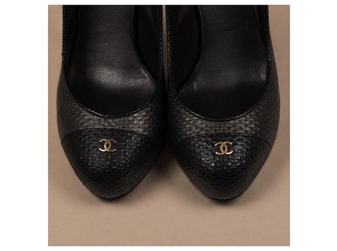 Chanel Slingbacks aus schwarzem Echtlizardleder - Ansicht 12
