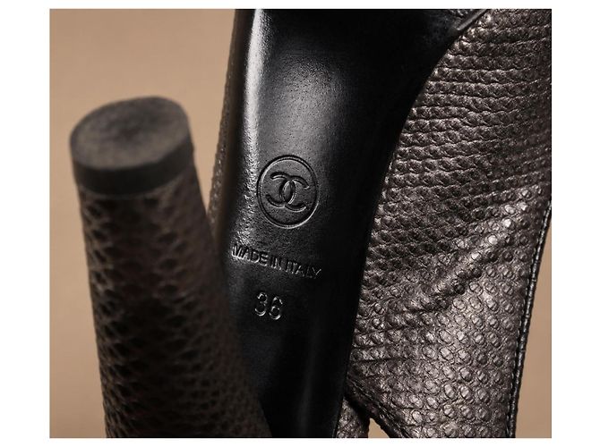 Chanel Slingbacks aus schwarzem Echtlizardleder - Ansicht 15