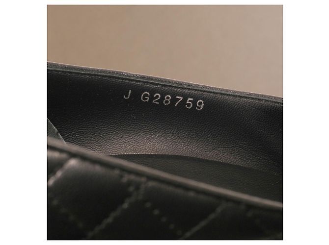 Chanel Matelassé Pumps aus schwarzem Leder - Ansicht 19