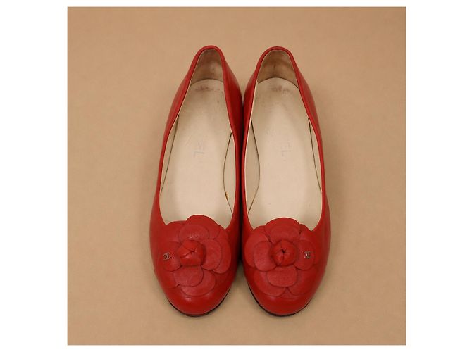 Chanel Ballerine in pelle rossa con Camelia - vista 9