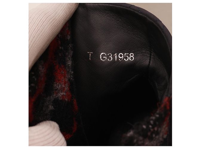 Botines Chanel en cuero y ante negro con puntera reforzada - vista 20