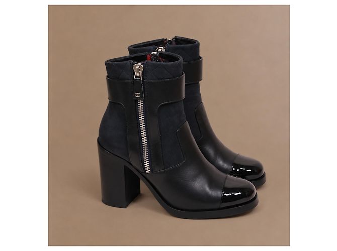 Botines Chanel en cuero y ante negro con puntera reforzada - vista 4