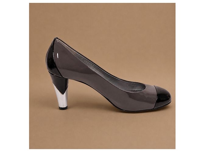 Chanel Lackleder Pumps Cap Toe - Ansicht 12