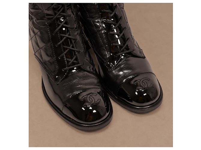 Chanel Runway Pocket Biker Combat Boots Schwarz Leder - Ansicht 13