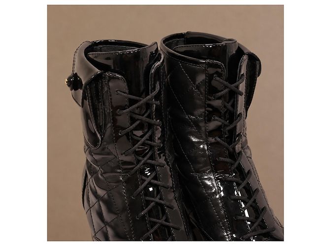 Chanel Runway Pocket Biker Combat Boots Schwarz Leder - Ansicht 14