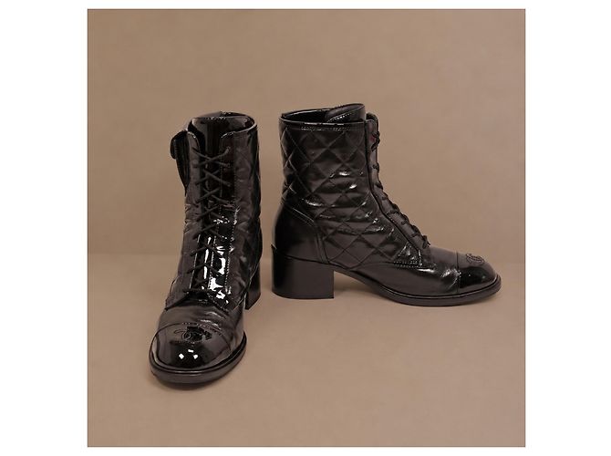Chanel Runway Pocket Biker Combat Boots Schwarz Leder - Ansicht 3