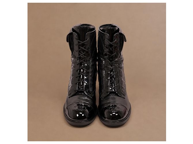 Chanel Runway Pocket Biker Combat Boots Schwarz Leder - Ansicht 4