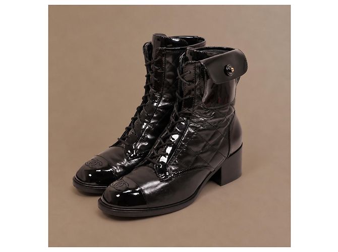 Chanel Runway Pocket Biker Combat Boots Schwarz Leder - Ansicht 5