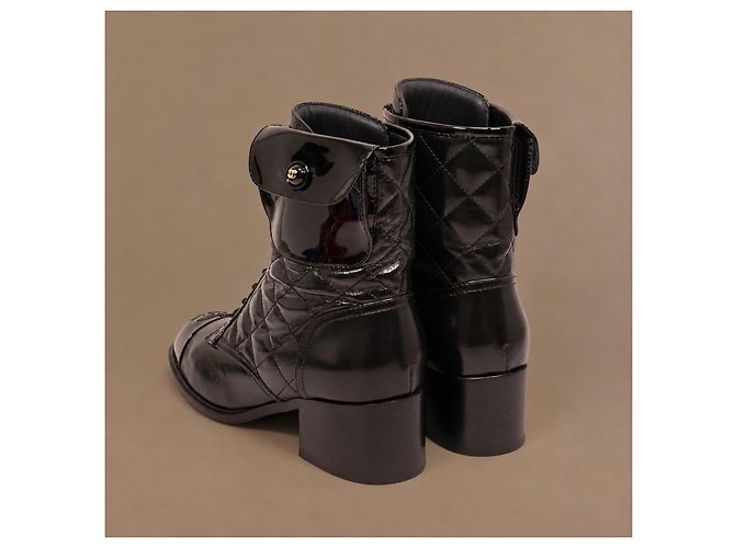 Chanel Runway Pocket Biker Combat Boots Schwarz Leder - Ansicht 7