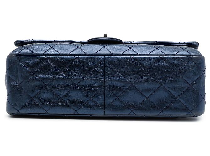 Chanel Blue Quilted Aged Calfskin Reissue 2.55 Double Flap 226 - vista 3