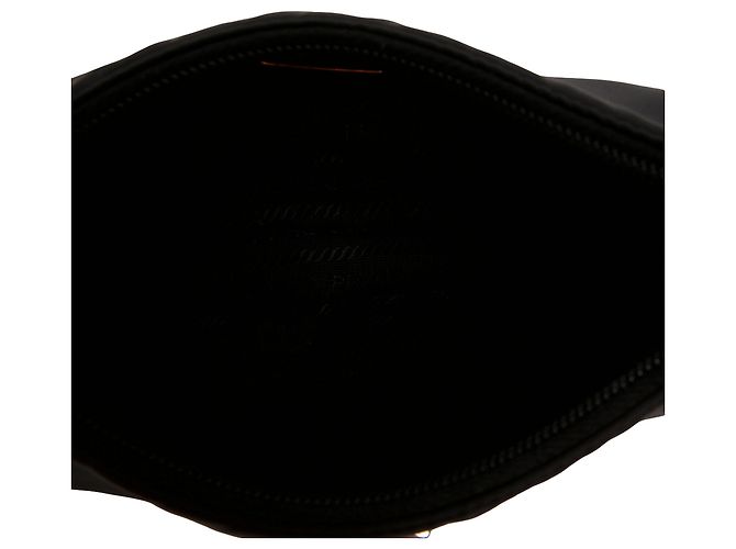 Re-Edition Borsa a tracolla Prada Mini Tessuto Re Edition 2000 Nera - vista 4