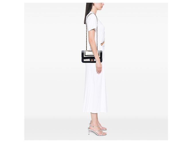Chanel Black Paris Cosmopolite Small Bicolor Textured Lambskin Flap - vista 6