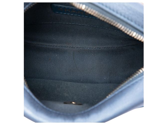 Borsa Camera Chanel Blue Small Quilted Metallic Goatskin Casual Trip - vista 4