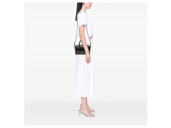Autre Marque Bolso Classic Duffle Satchel Baby de piel negra con tachuelas de Saint Laurent - vista 6