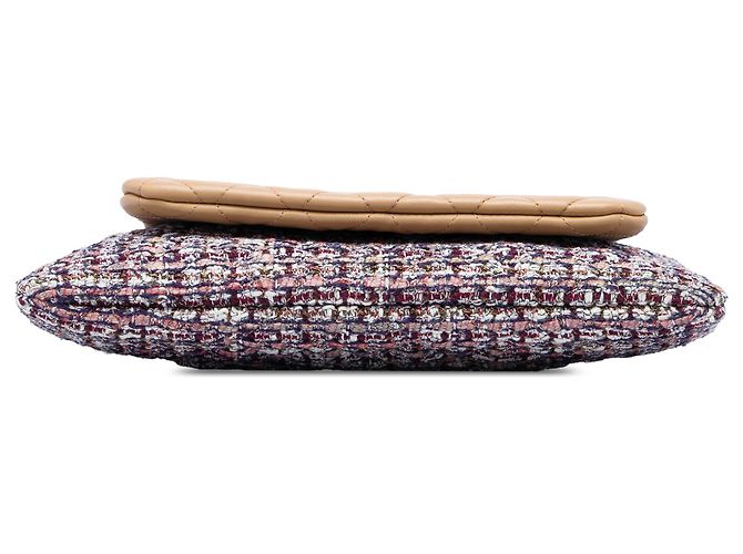 Doppio astuccio Chanel in tweed e pelle d'agnello matelassé marrone con catena - vista 3