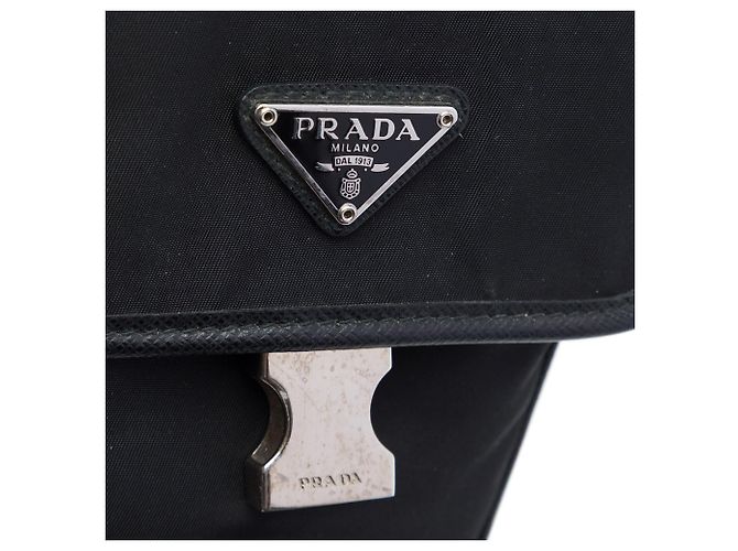 Custodia per smartphone Prada in Re-Nylon con rifiniture in pelle Saffiano nera - vista 5